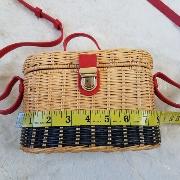 Draper James bucket straw bag NWOT with original dust bag - Picture 8 of 10